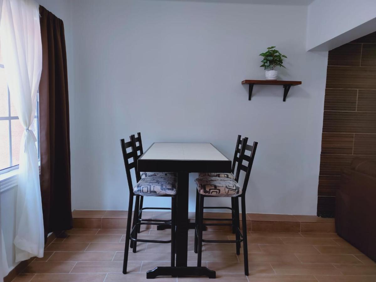 2-Bedroom Apartment Centrally Located, Near Us Consulate Сиудад Хуарес Екстериор снимка