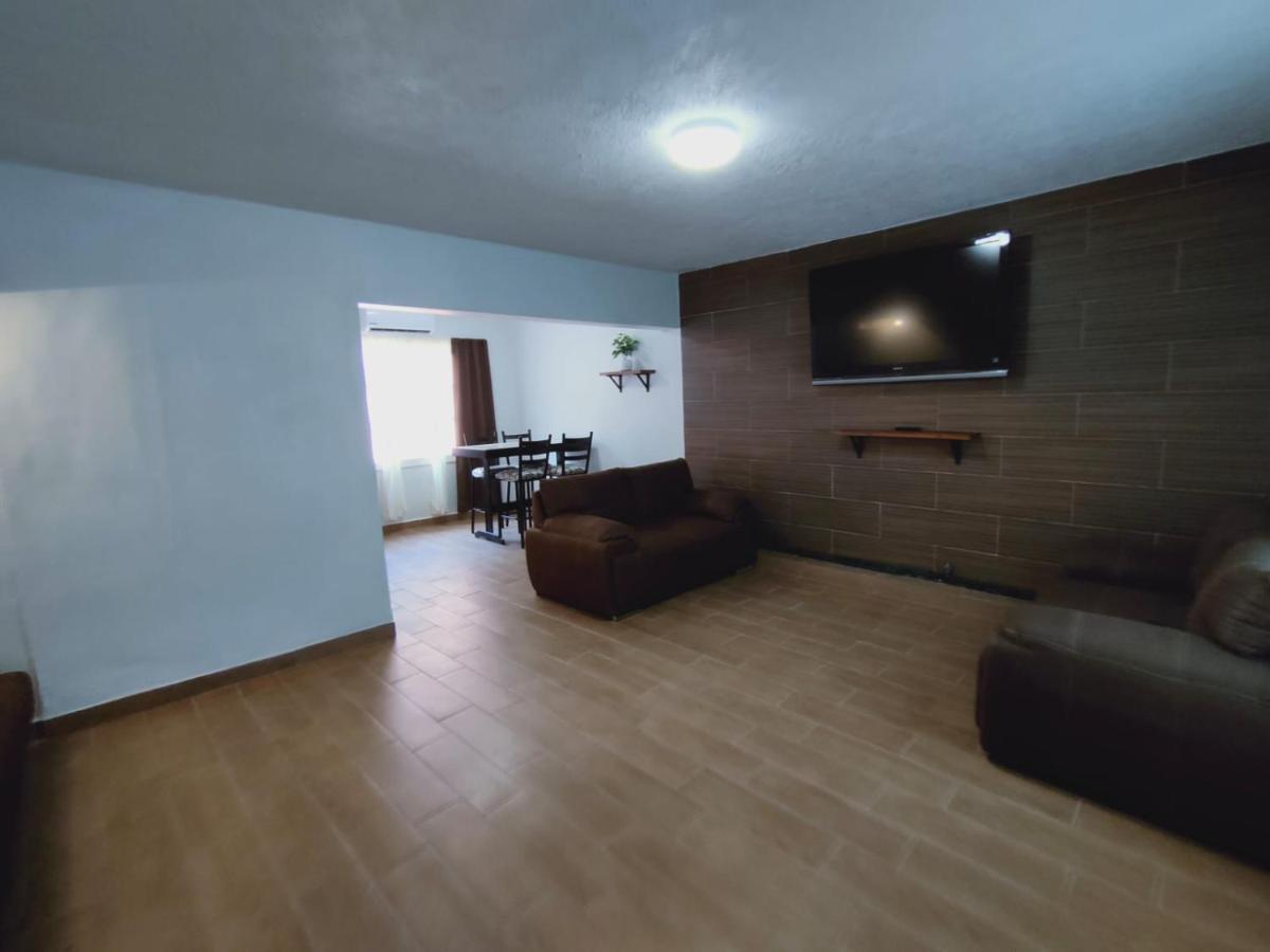 2-Bedroom Apartment Centrally Located, Near Us Consulate Сиудад Хуарес Екстериор снимка