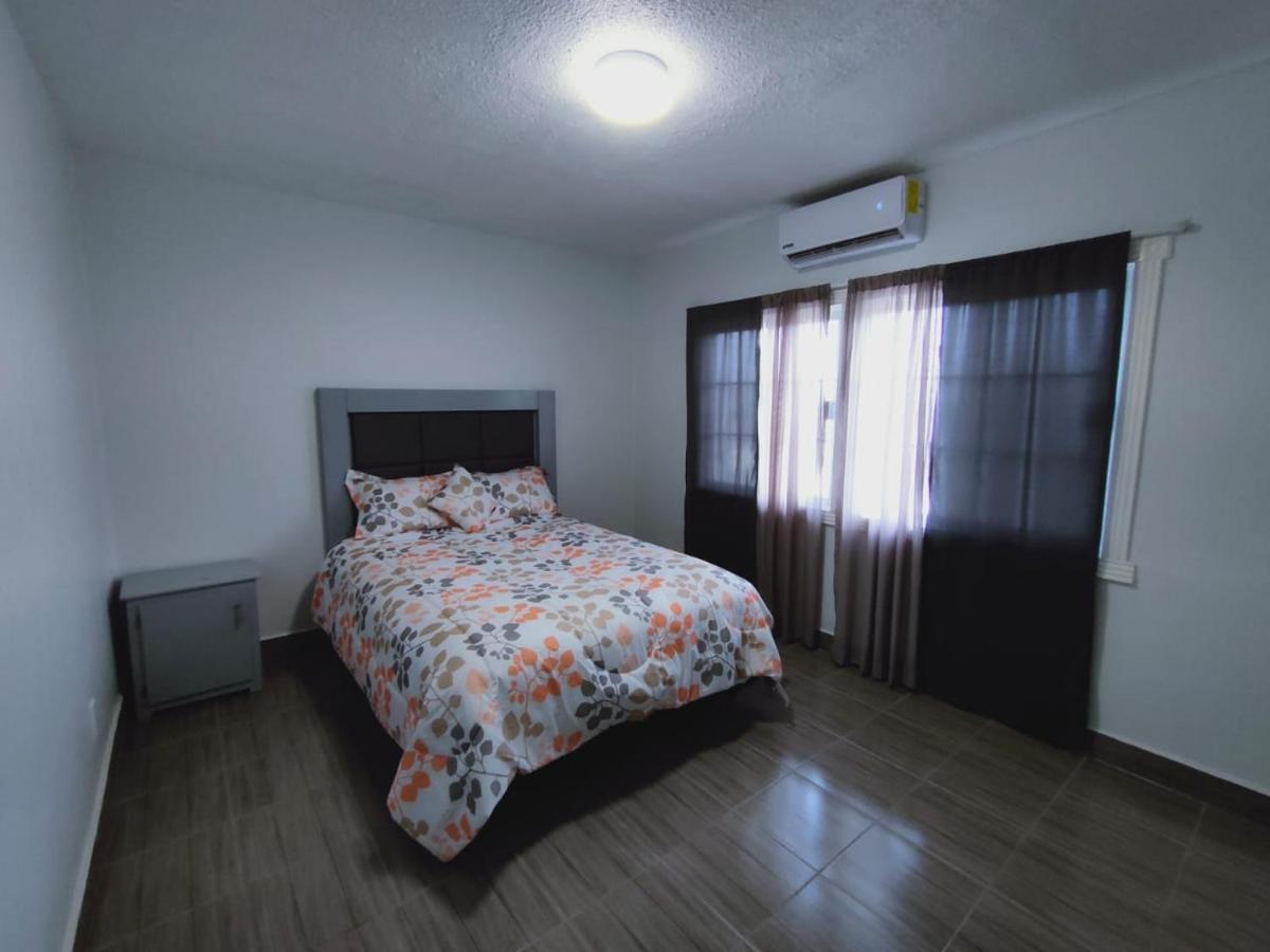 2-Bedroom Apartment Centrally Located, Near Us Consulate Сиудад Хуарес Екстериор снимка